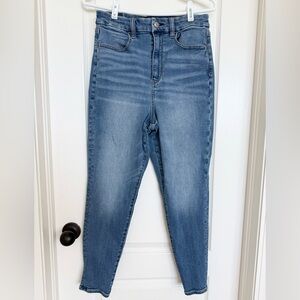 American Eagle Outfitters Curvy Highest Rise Jeggings